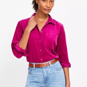 LOFT Fuschia Lightweight Corduroy Button Down Shirt sz Medium